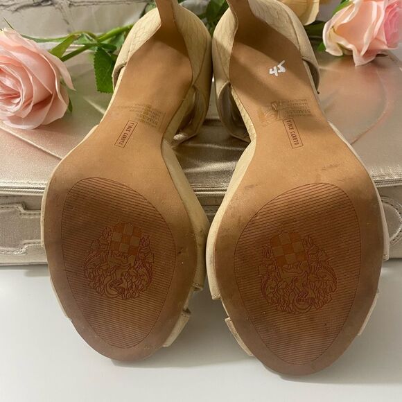 Vince Camuto Women's Beige Strappy Heels - Picture 6 of 7
